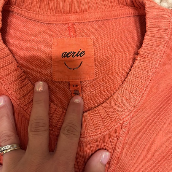 AE light weight sweater distressed around sleeves & collar like top size small - Picture 2 of 4